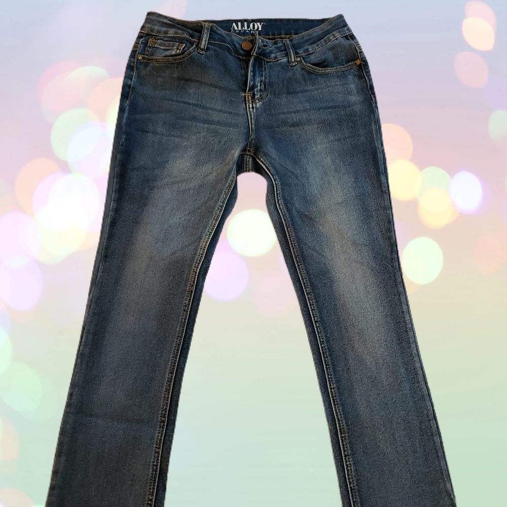 Alloy size 9 Tall